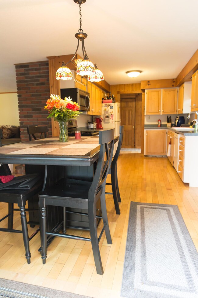 46 Lakeview Dr.Readfield.10.28.19-3