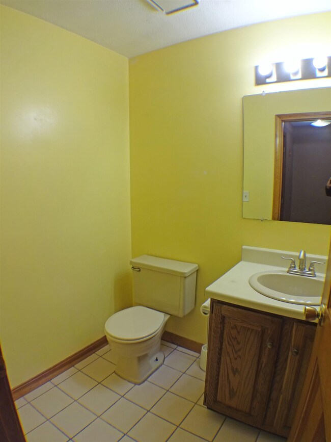 14 Brian Ave unit R, Derry, NH 03038 - photo 5