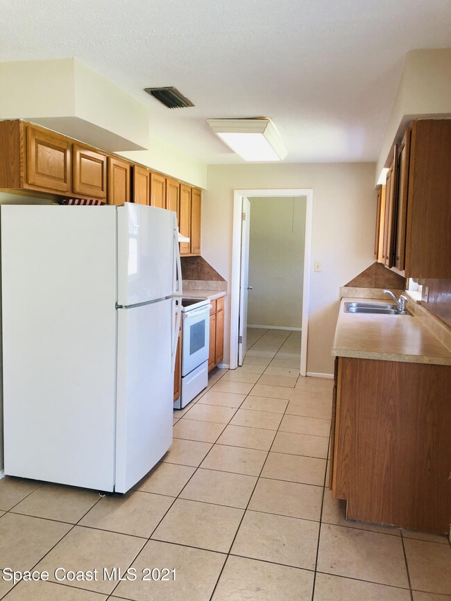 110C8471-0108-4A26-B1F7-A99451007CD2