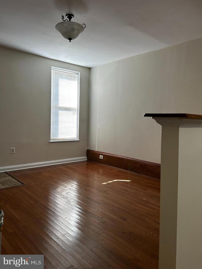 1942 Mchenry St, Baltimore, MD 21223 - photo 4