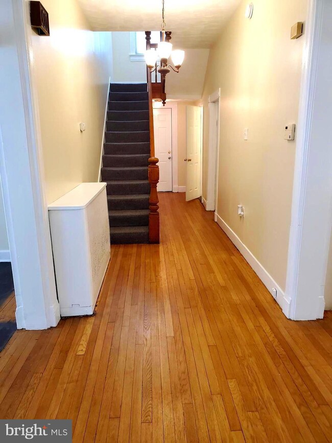 1212 Girard St NE, Washington, DC 20017 - photo 5