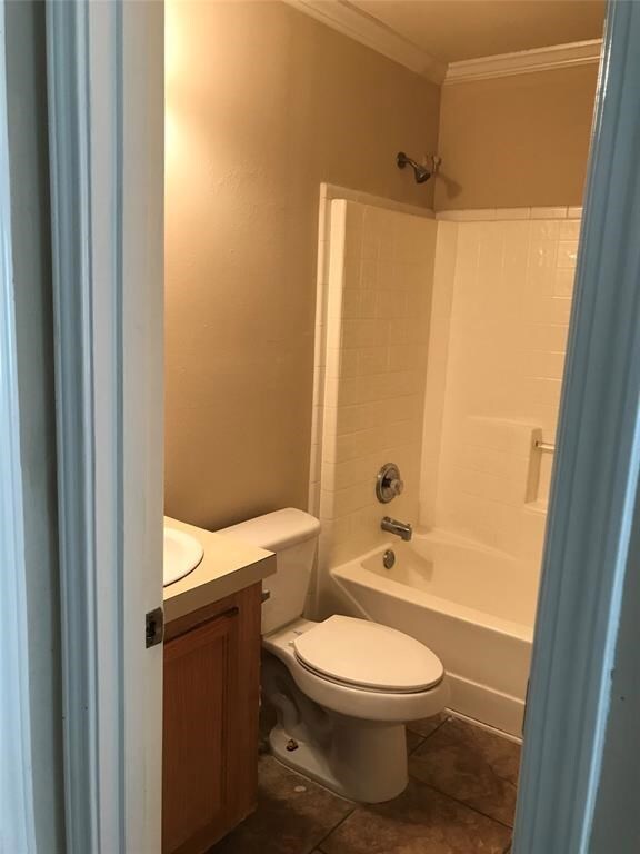 8715 Compton St unit A B, Houston, TX 77016 - photo 7