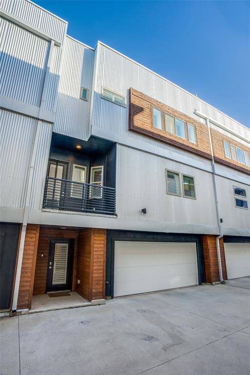 5714 Bryan Pkwy unit B, Dallas, TX 75206 - photo 2