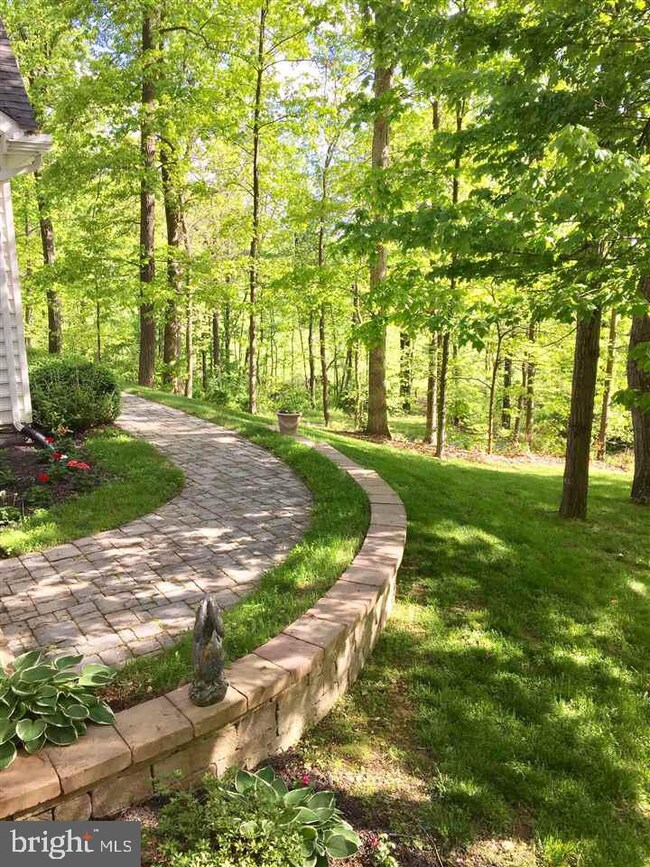 89 E Summit Dr unit 14, Littlestown, PA 17340 - photo 2