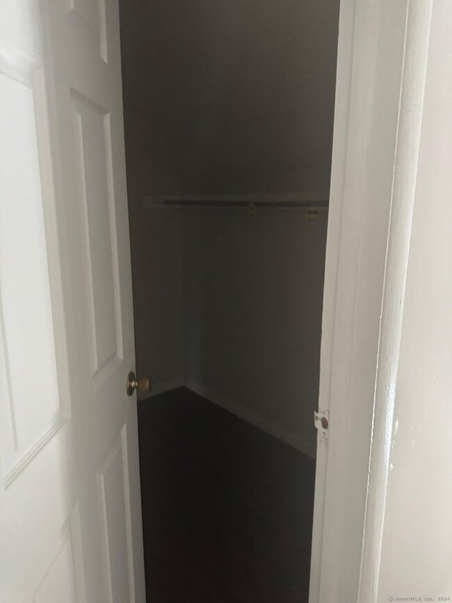 240 Oak St unit 76, Bridge Port, CT 06604 - photo 2