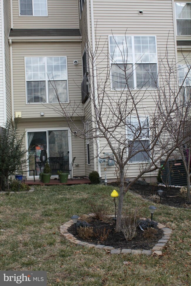 168 Oxbow Dr, Strasburg, VA 22657 - photo 2