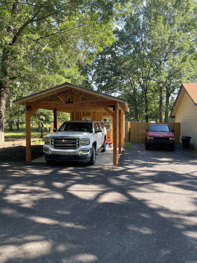 6 Eastwood Oaks St, Conway, AR 72032 - photo 4