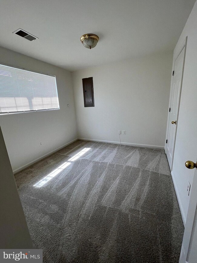 3324 Yellow Flower Rd, Laurel, MD 20724 - photo 7