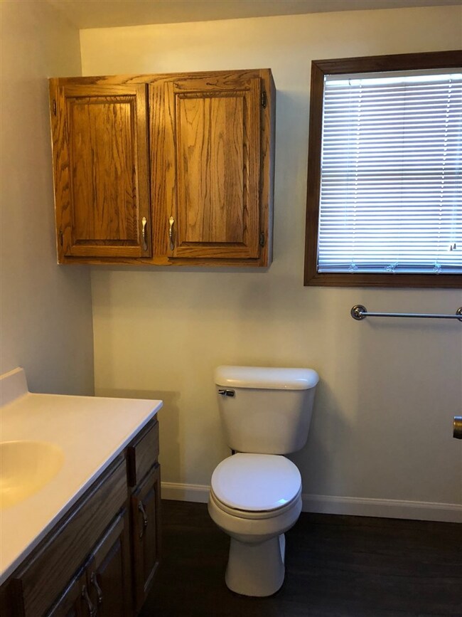 213 E Jackson St, Monroe, IN 46772 - photo 5