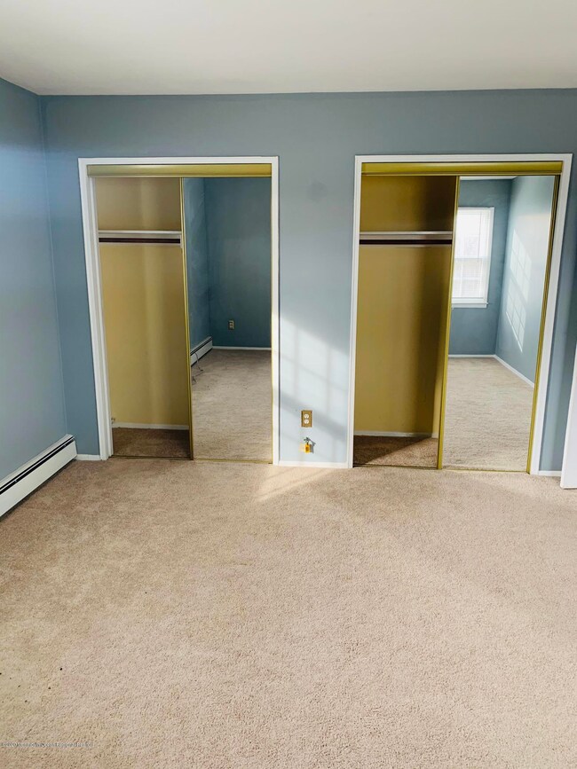 66 Stonehurst Blvd unit F, Freehold, NJ 07728 - photo 6