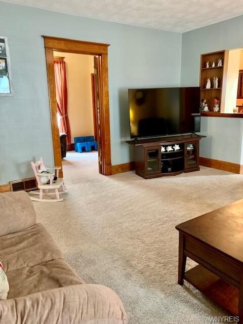 261 Sommer St, North Tonawanda, NY 14120 - photo 4