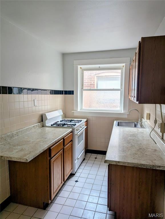 2039 Maury Ave, Saint Louis, MO 63110 - photo 7