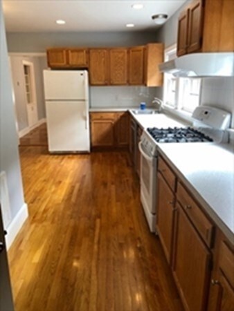 13 Harvard Rd unit 1, Belmont, MA 02478 - photo 3