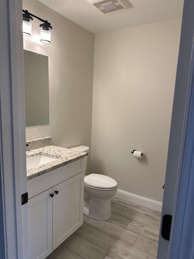 12 Sapphire Ln, Nashua, NH 03064 - photo 3