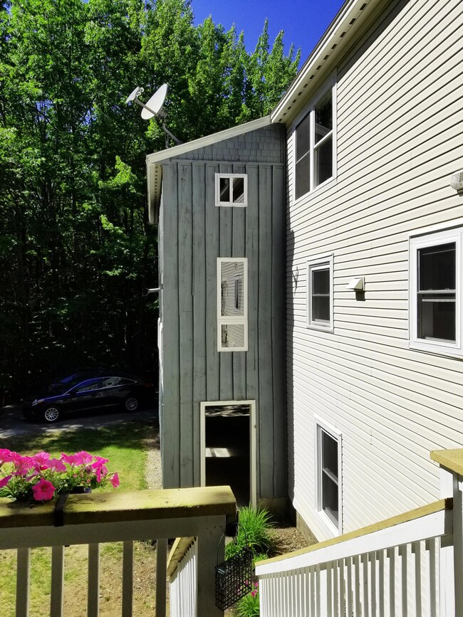 24 Oak Ridge Dr, Standish, ME 04084 - photo 5