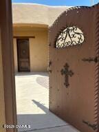 5140 San Carlos front entry