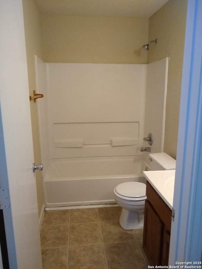 10010 Vasso View unit 1, Converse, TX 78109 - photo 5