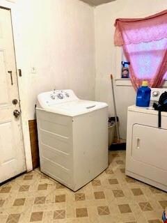 1107 S Howeth St, Gainesville, TX 76240 - photo 7