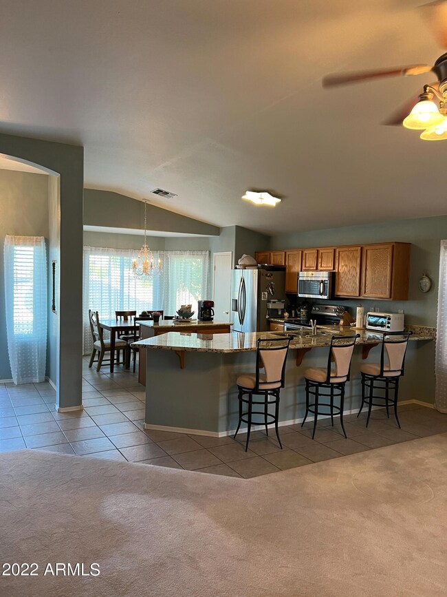 Kitchen-granite