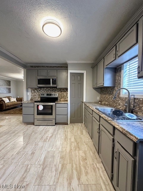 216 E 33rd St, Lorain, OH 44055 - photo 5