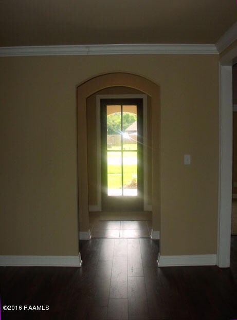 214 Wisteria Bend - Foyer