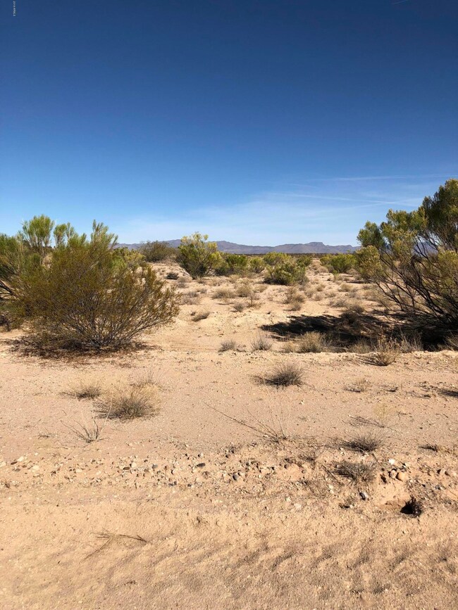 05W W Moreton Airpark --, Wickenburg, AZ 85390 - photo 2