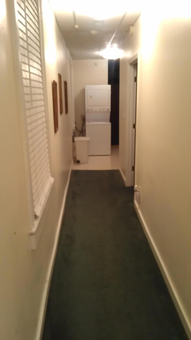Hallway DS