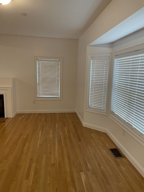 6 Charles Ridge Rd unit D, Littleton, MA 01460 - photo 4