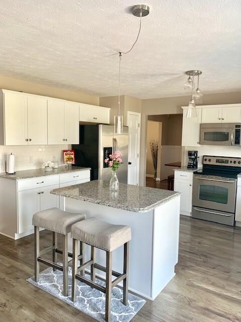 5089 W Bay Rd, Plainfield, IN 46168 - photo 5