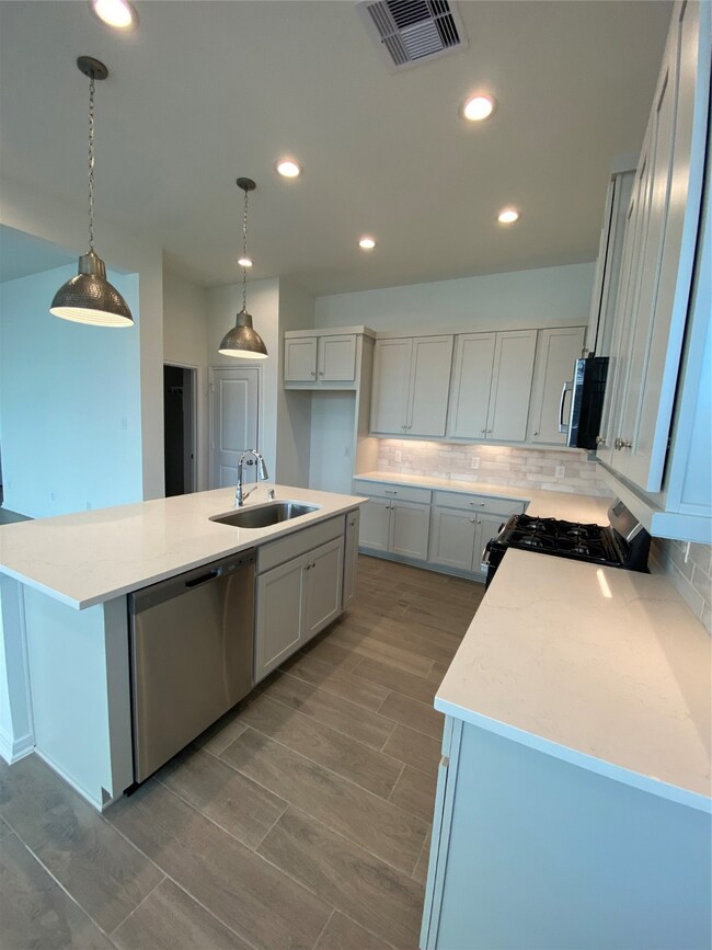 620 Silver Pear Ct, Montgomery, TX 77316 - photo 7