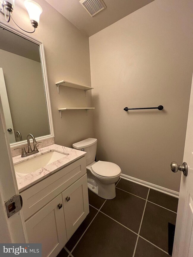 1487 Cedarhurst Rd, Shady Side, MD 20764 - photo 7