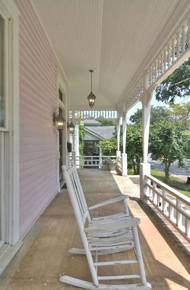 211 Brown St, Americus, GA 31709 - photo 5