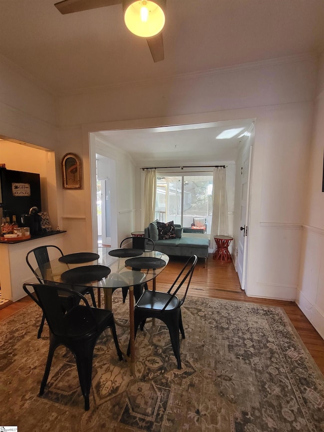 210 E Fairview Ave, Greer, SC 29651 - photo 7