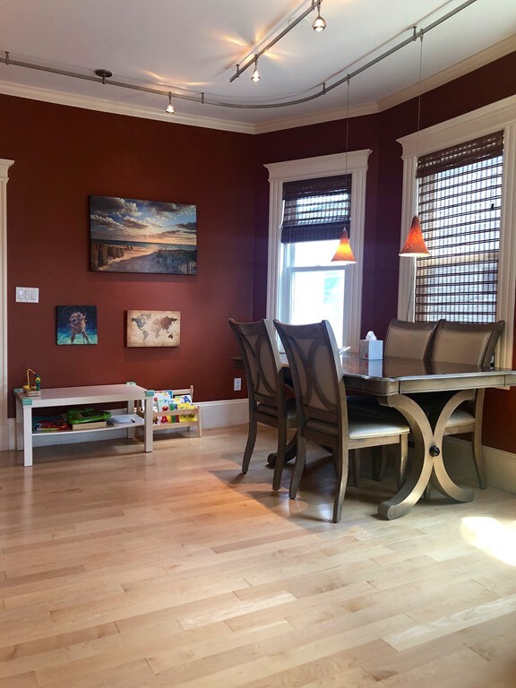 27 Tufts St unit 3, Cambridge, MA 02139 - photo 6