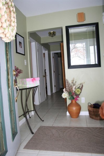 2520 Crowsnest Dr, Hobart, IN 46342 - photo 4