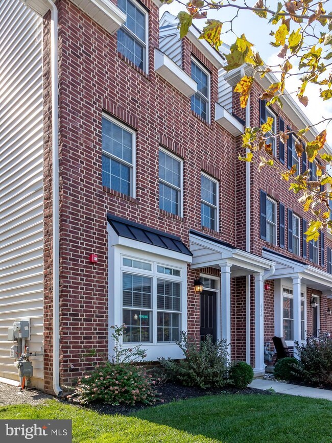 634 D St, Kennett Square, PA 19348 - photo 2