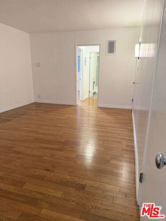 6013 Carlton Way unit 1, Los Angeles, CA 90028 - photo 4