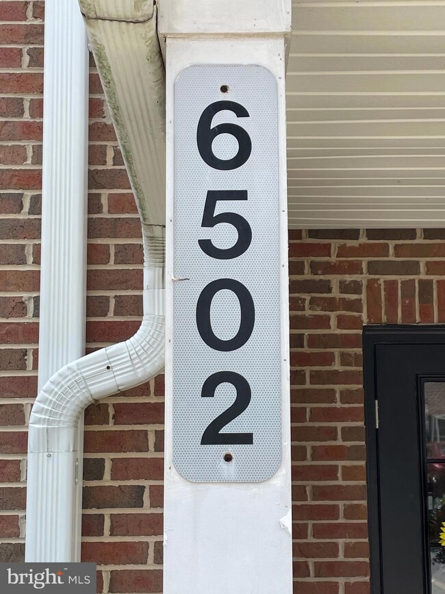 6502 Ridenour Way E unit 1B, Sykesville, MD 21784 - photo 3