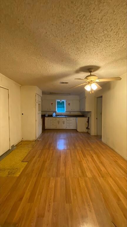 517 E 11th St, Bonham, TX 75418 - photo 7