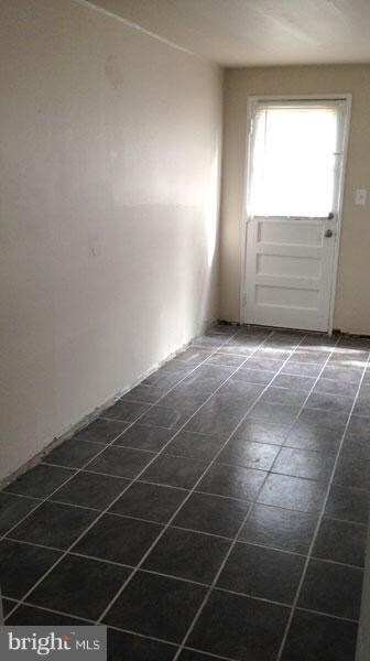 3033 Lorena Ave, Baltimore, MD 21230 - photo 7