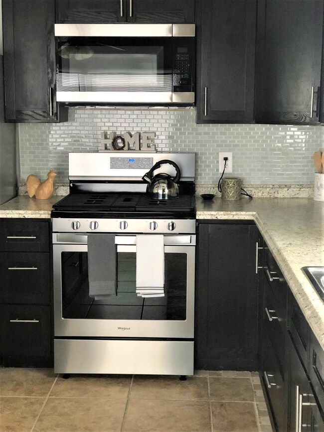 52700 Walsingham Ln, South Bend, IN 46637 - photo 7