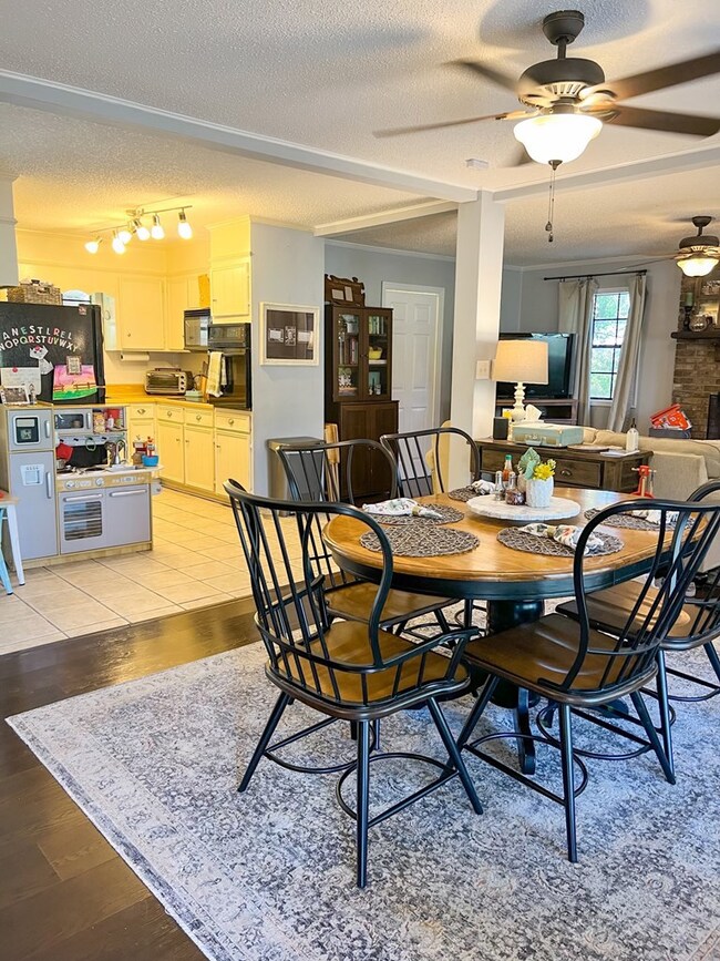 321 Pine Ave, Moultrie, GA 31768 - photo 4