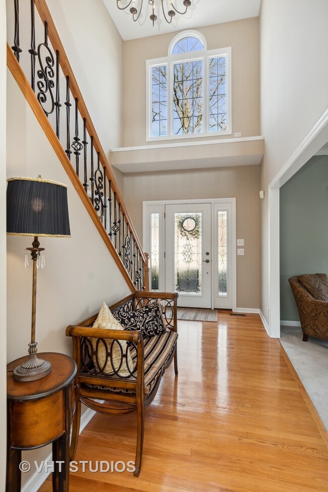 2608 Hoddam Rd unit 4, Naperville, IL 60564 - photo 4