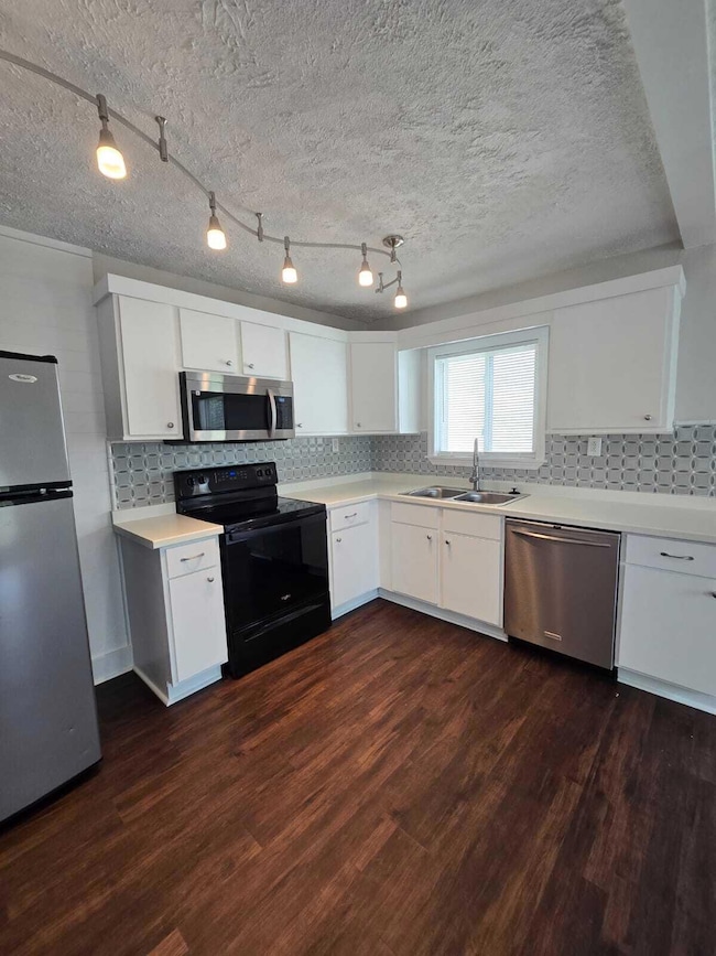 248 Hillcrest Dr, Moncks Corner, SC 29461 - photo 2