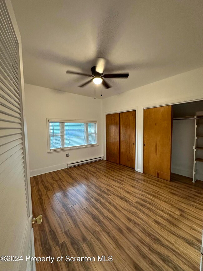 1422 Penn Ave unit Rear, Scranton, PA 18509 - photo 3