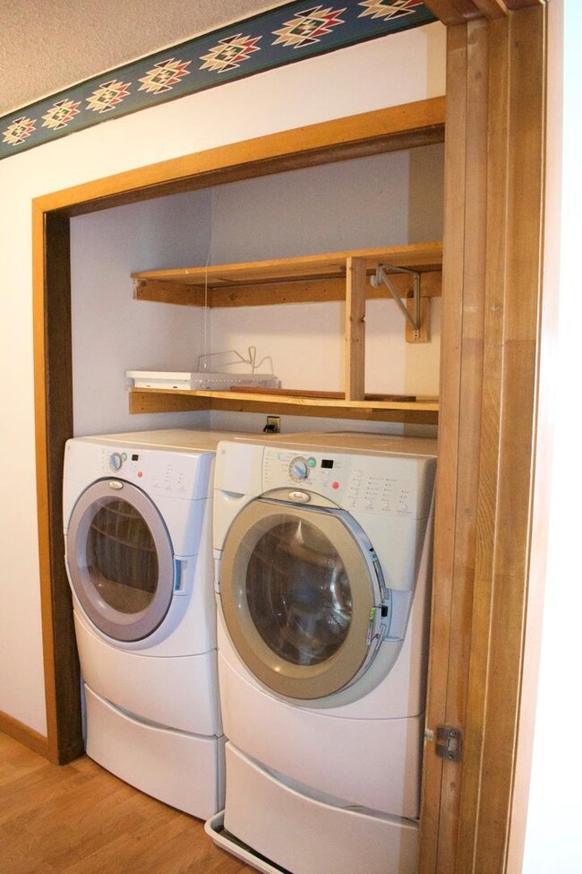 901 W 4th St, Dixon, IL 61021 - photo 6