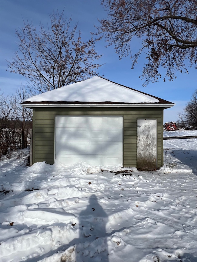 W841 Pete Reak Rd, Randolph, WI 53956 - photo 7