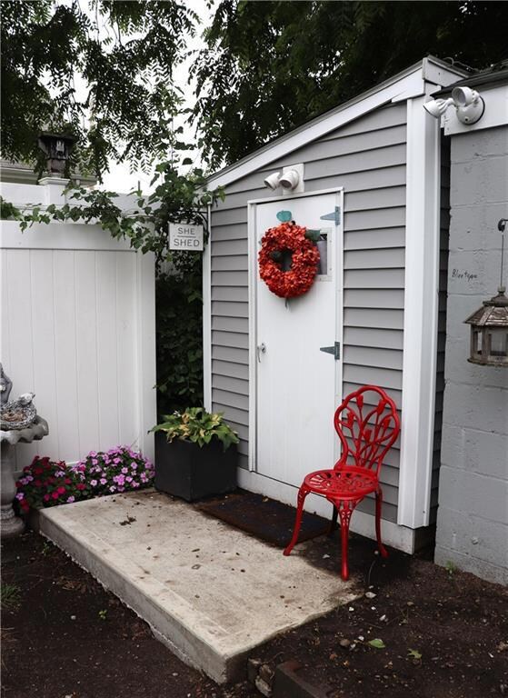 74 Stearns St, Pawtucket, RI 02861 - photo 7