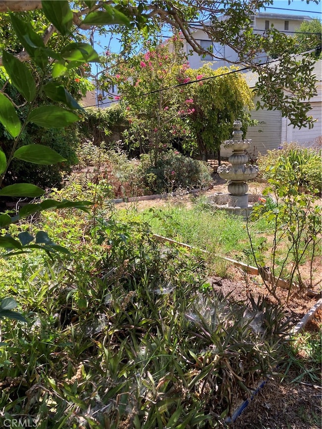 1938 S Victoria Ave, Los Angeles, CA 90016 - photo 2