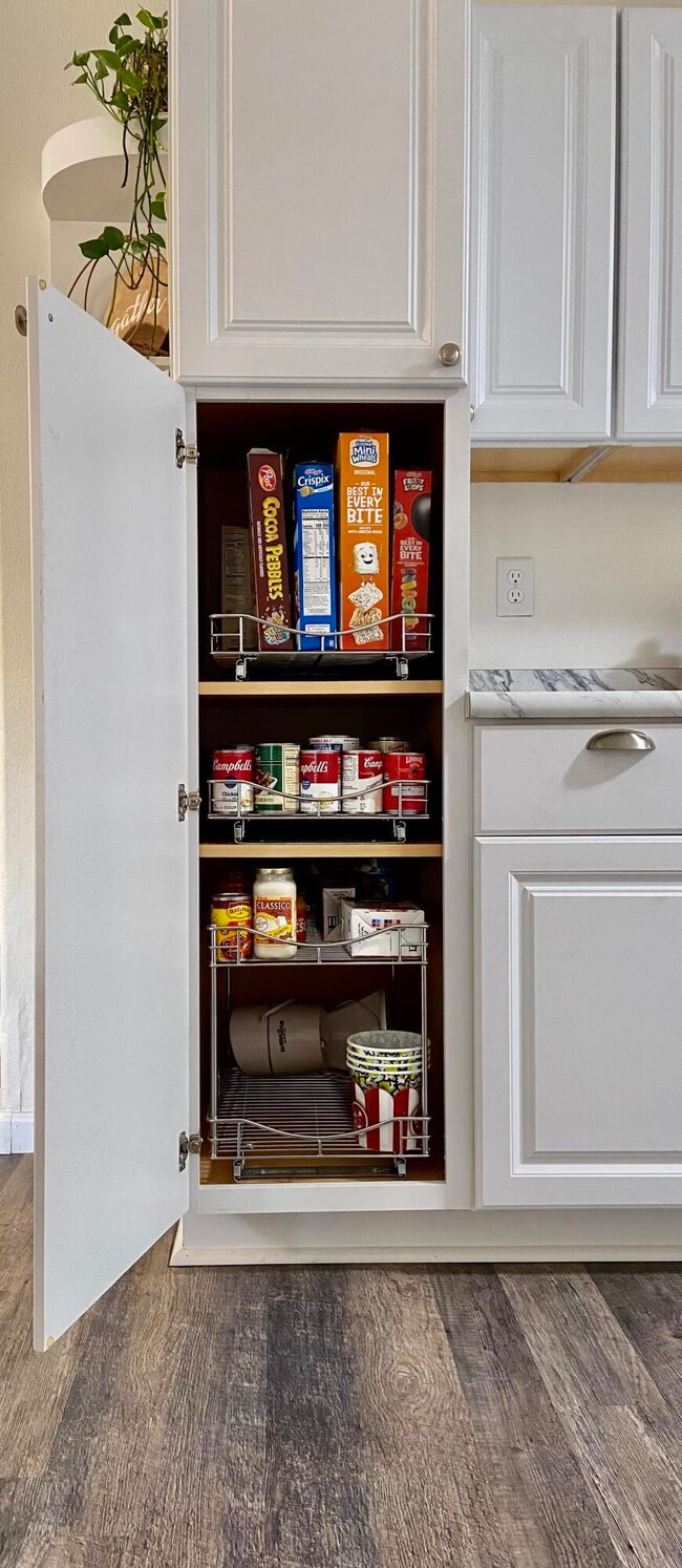 21370 Starling Dr, Bend, OR 97701 - photo 5